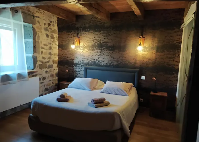 招待所 Le Coudi Saint-Pierre-le-Chastel